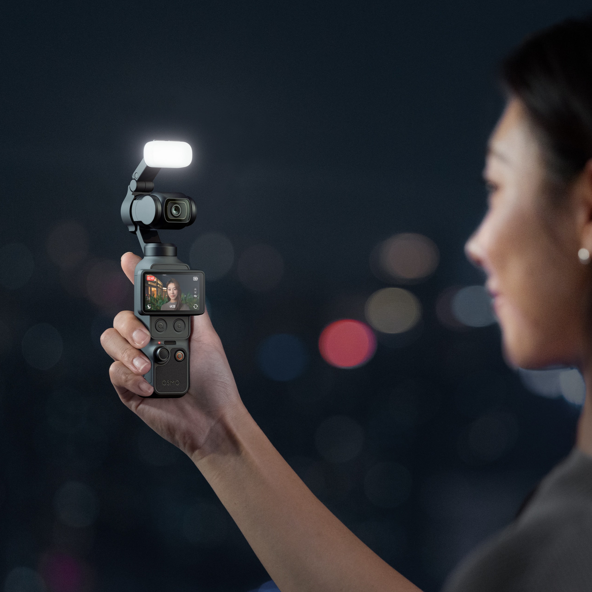 Osmo Pocket med Fill Light brugt til selfie om aftenen
